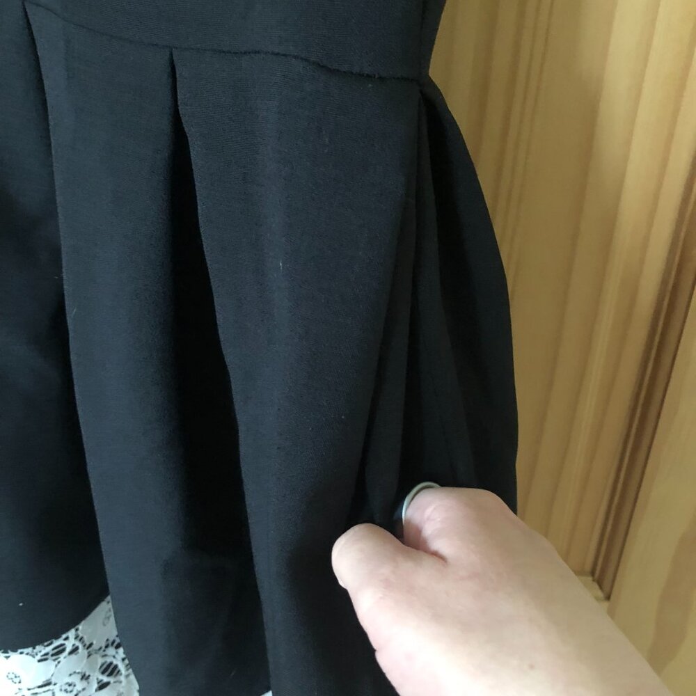 Closet Black Sleeveless Fit-and-Flare Dress with White Lace Hem - Picture 3 of 11